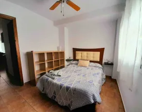 Duplex with mountain views in El Bosque - Image 4