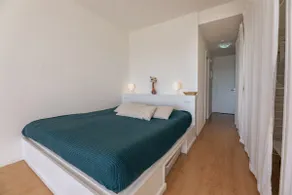 500 m beach top floor ocean view WiFi fiber aircon - Image 3