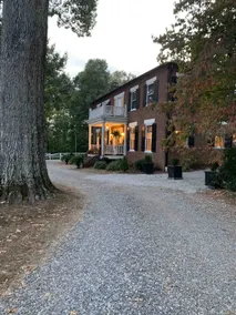 Boyd Harvey Main House & Carriage House by RedAwning - Image 3
