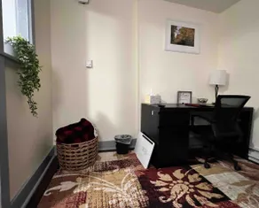 Cozy Apartment • Minutes to Middlebury - Image 3