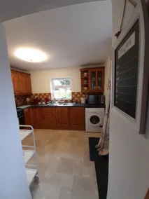 Le Petit Cottage, Family friendly coastal getaway - Image 3