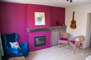 A small colorful house! - Image 2