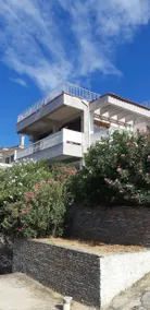 Nice house close to the sea - Image 2