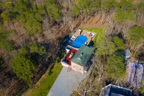 Resort style living in the Hamptons! Unbelievable pool with swim up bar & slide - Image 5