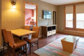 Suite with Mountain View | Grotto Style Hot Pool! - Image 2