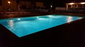 ”Ma vie là” waterfront with pool - Image 2