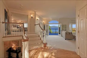 Endless Views @ This Elegant 5* Lake Stevens Home - Image 4