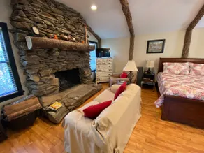 Cozy Cottage in downtown Boone - Image 4