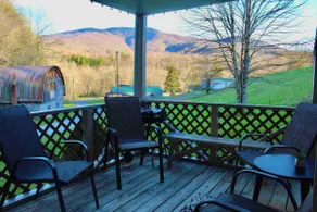 Konnarock Homestead Mountain View! - Image 3