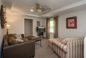 7min-downtwn Fhope. King Size beds! - Image 2