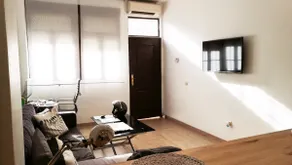 Two-Bedroom Apartment + Wi-Fi + A/C - Image 5
