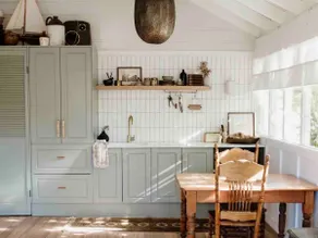 The Collectors Studio - Image 2