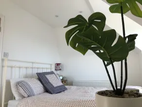 Beautiful refurbished apartment, seaview, sleeps 4 - Image 2