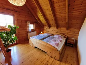 Cozy log cabin by the forest with large garden - Image 4