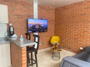 Mama-Loft-AC-cozy with breakfast included! - Image 2