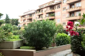 Eur Home - Image 5