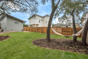 Modern Retreat | 15m to Zilker, SoCo + Downtown - Image 3