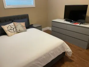 Clean, comfortable home to yourself! - Left unit - Image 4