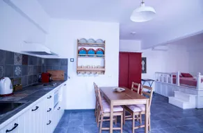 Aegli Apartments - Image 2