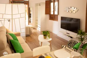 Beautiful LOFT in Plaza Bibrambla 2 - Image 2