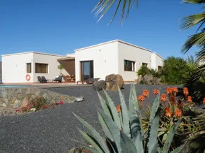 Stunning villa with sea views hot water pool - Image 3