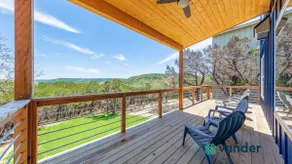 Vander Getaways: Balcones! - Image 3