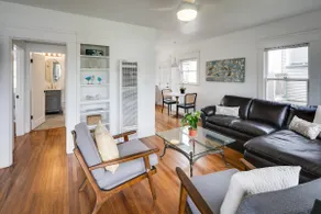 Bush Street Home in San Diego - Image 2