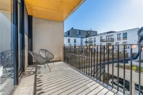 Spacious Kingston Foreshore 1BR Apt - Hosted by Canstay - Image 4