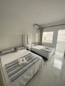 House 300 meters from the Beach/Waterfront. Excellent location. - Image 2