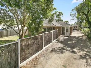 Beach Breeze Bungalow - in the heart of Torquay - Image 2