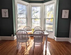 Forest Private Apartment in Charming Victorian - Image 4