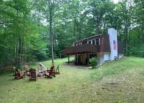 The Mushroom House of Manchester Vermont - Image 3