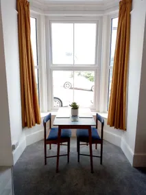 Funky boutique flat in Victorian townhouse - Image 2