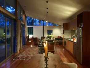 ARTHOUSE Bay Of Fires INSPIRING BEACH HOUSE - Image 4