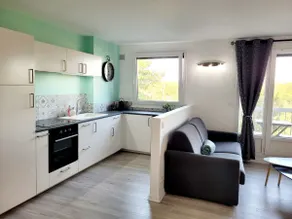 Cozy 2-room apartment at the gates of Paris and Orly Airport - Image 2