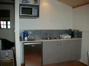 Cedar Cottages Blackmans Bay - Cedar Loft - Image 4