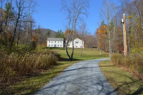Quiet Getaway in Equinox Valley - Image 2