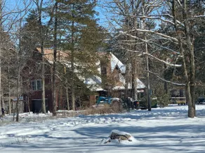The River’s Edge-whole house - Image 2