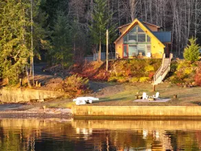 Hood Canal Waterfront Home - Incredible Views, Wildlife, EV Charger,  Kayaks! - Image 5