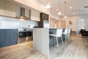 Wellington Lake Retreat - Image 2