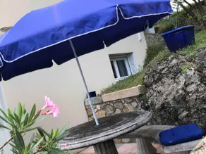 Condrieu, le Châtillon au cœur du vignoble vue sur vallée du Rhône climatisé - Image 3