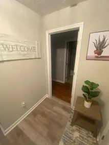 Lovely 2 bedroom 2 Bath located DOWNTOWN FAYETTEVILLE - Image 3