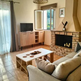 Maria Apartments - Image 2