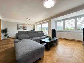 LUX residence, A/C, VIP parking, city view - Image 2
