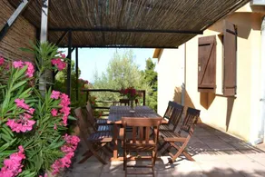 200m fromth sea, 8 sleeps,welcome pets - wifi free - Image 2