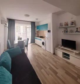 Summerland Apartment - Image 3