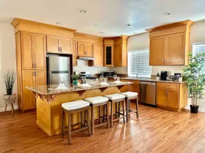 2 Tranquil Tri-Level Gated Townhome - Image 2