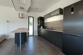 Luxurious Villa With Private Swimming Pool, Air-Conditioning And Vast Views - Image 4