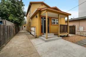 Mountain View 3/2.5 New home +Detached Studio/bath - Image 2