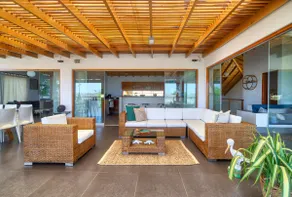 Beautiful Beach House | Private Pool - Image 3